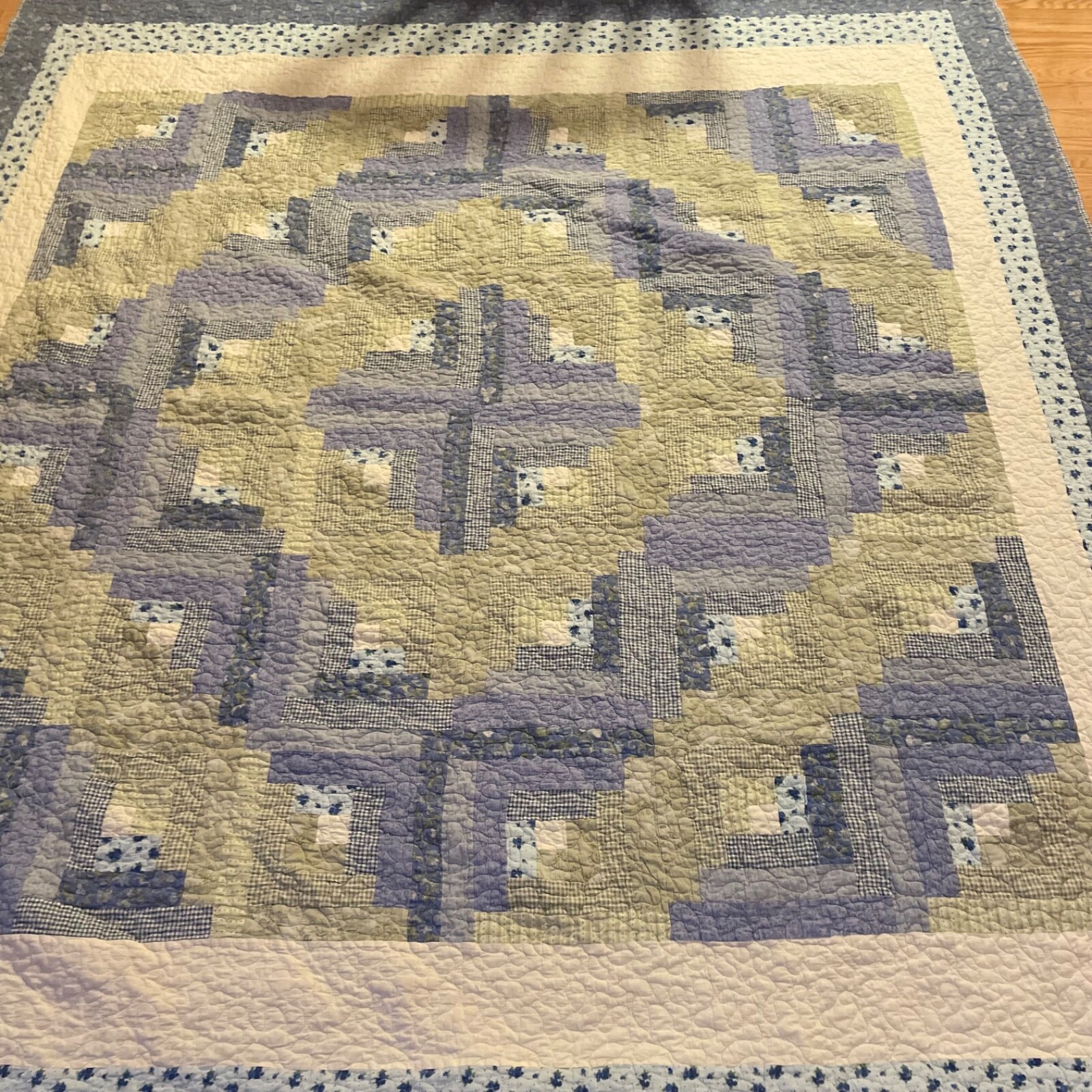 JCP Home Country Chic Bed Quilt Pattern Blue/Yellow Full/Queen Size 70