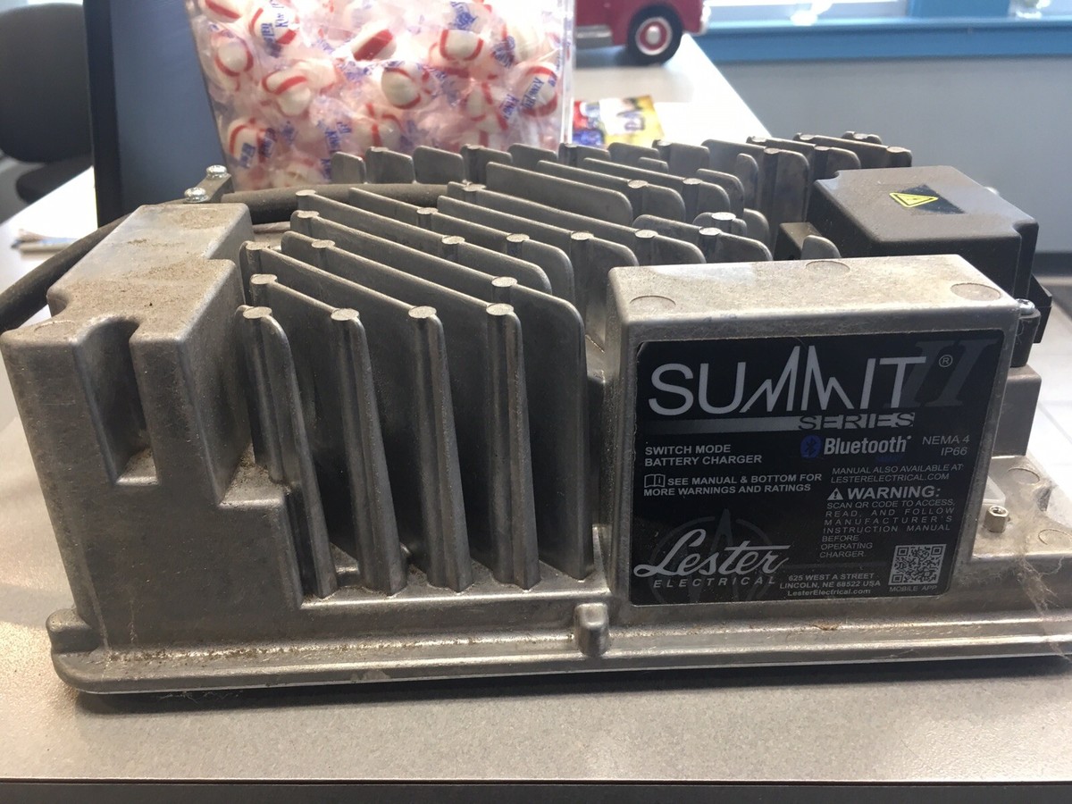 Lester Electrical Summit Series Battery Yamaha Pin