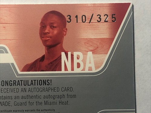 2003-04 Dwyane Wade Fleer Aunthentix Rookie Autographs AA-DW #310/325 Heat HOF - Picture 8 of 11