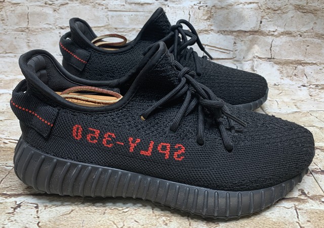 yeezy 750 bred