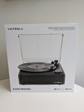 Brand New Complete Eastwood II Record Player with Speakers   Bluetooth and Oak