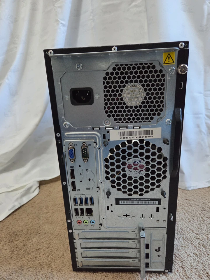 ThinkServer TS140 _ Xeon 3.3Ghz/32gb-memoria/500gb-ssd/Windows 10 pro! Foto 3 de 4