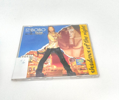 DJ BoBO & VSOP : Shadows of the nigth Cd gut 