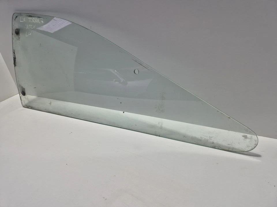 Holden Torana hatch left Quarter Glass LH LX UC A9x SS - image 2 of 3