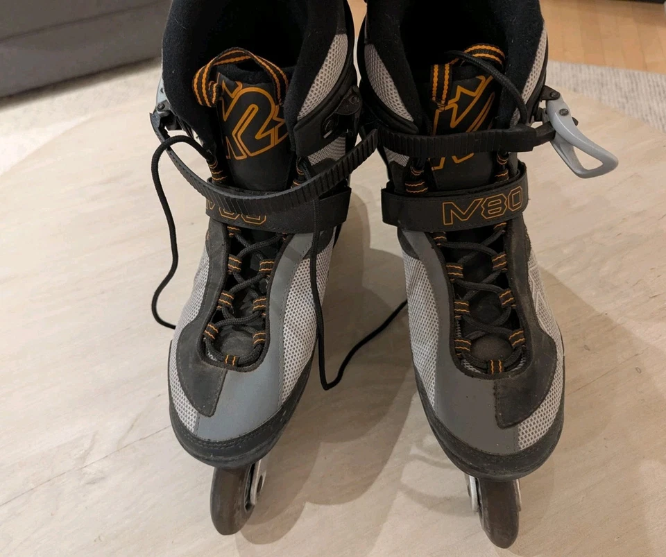 Patines en línea K2 Moto 80M para hombre talla 12 US ABEC 5 rodamientos ruedas de 80 mm gris Foto 3 de 4