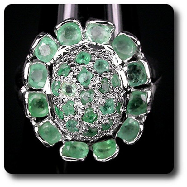Mineralien Und Edelsteine. Ring Emerald Silber 925.-image