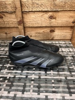 Adidas Predator League Laceless FG football boots Black/Carbon Used Uk8 Vgc