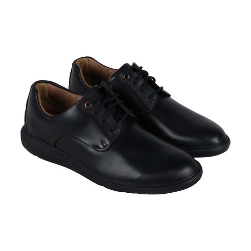 clarks voyage plain