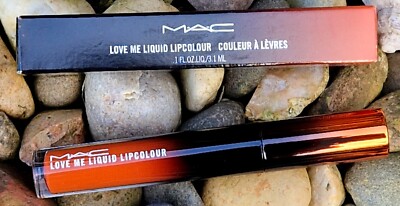 MAC Love Me Liquid Lipcolour 487 My Lips Are Insured Beautiful Casing 3,1 ml