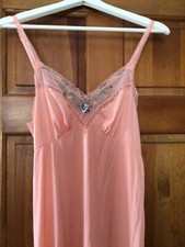 NWOT Nightgown Vanity Fair Sz 36 Medium Nylon Long Embroidery Lace Negligee USA