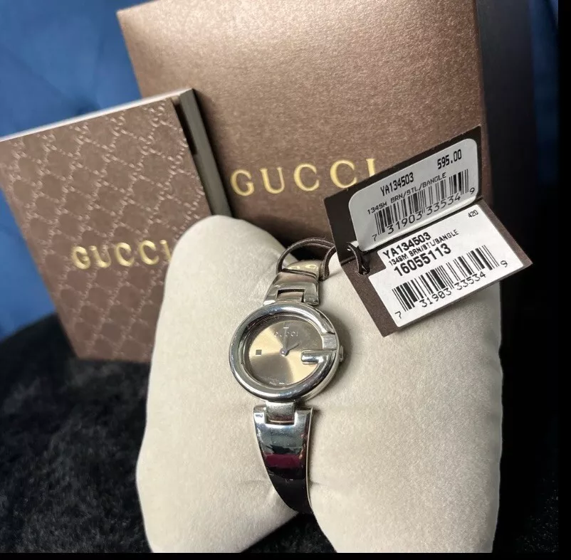 Montre femme Gucci Guccissima bracelet en acier cadran argent YA134503