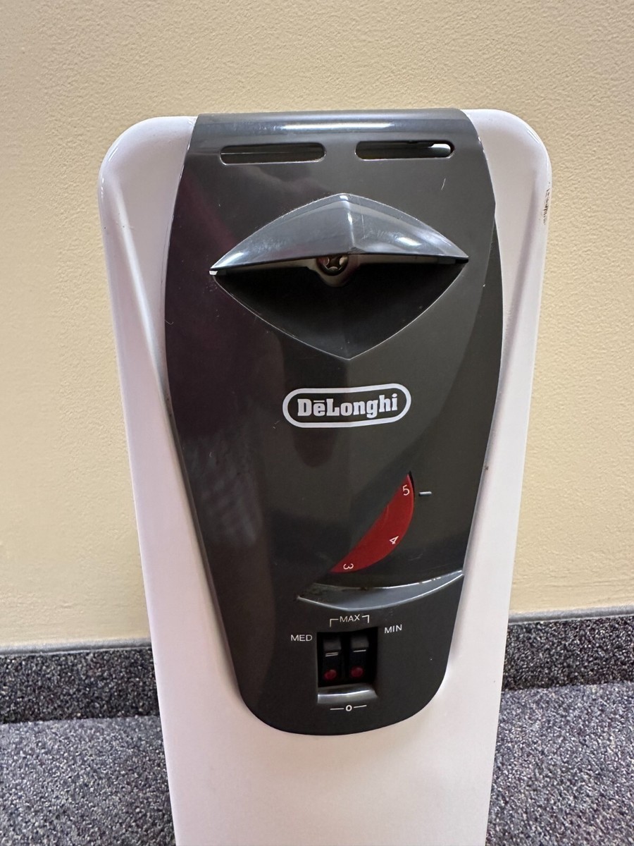 DeLonghi 1500W, Ceramic Compact Portable Electric Space Heater