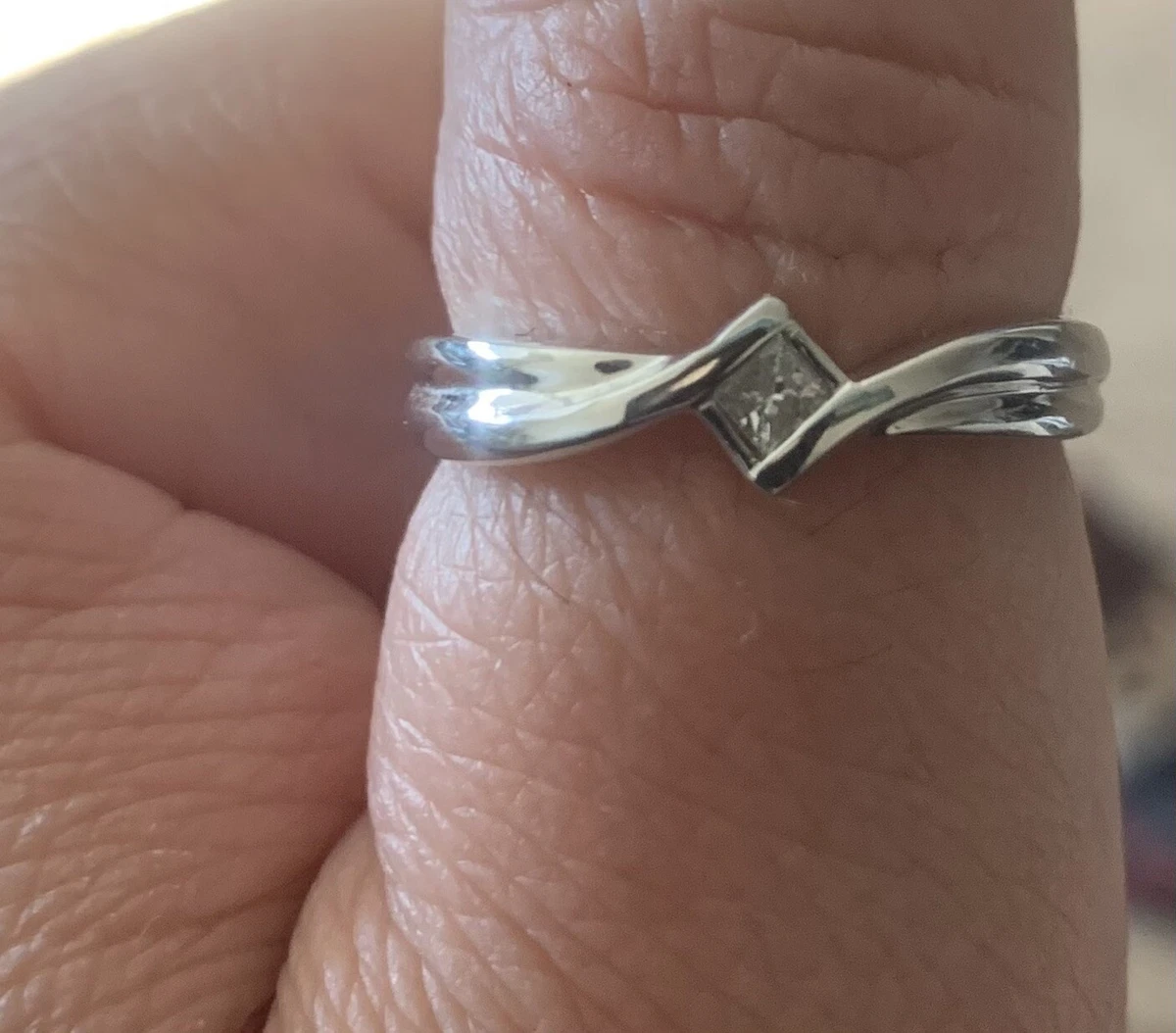 Daniels promise rings deals