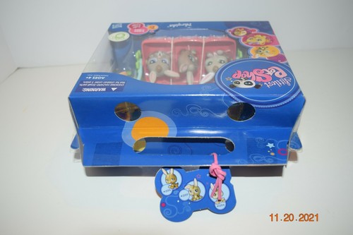Littlest Pet Shop ~ Petriplets Rabbits -1332-1333-1334- Retired ~ New - Picture 12 of 12