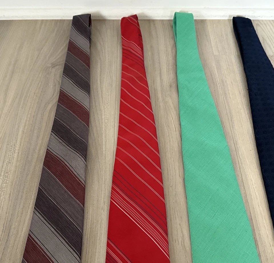 Lote de 6 corbatas vintage años 60 70 - Polo verde, John Weitz, Stafford, Sears usadas Foto 3 de 4