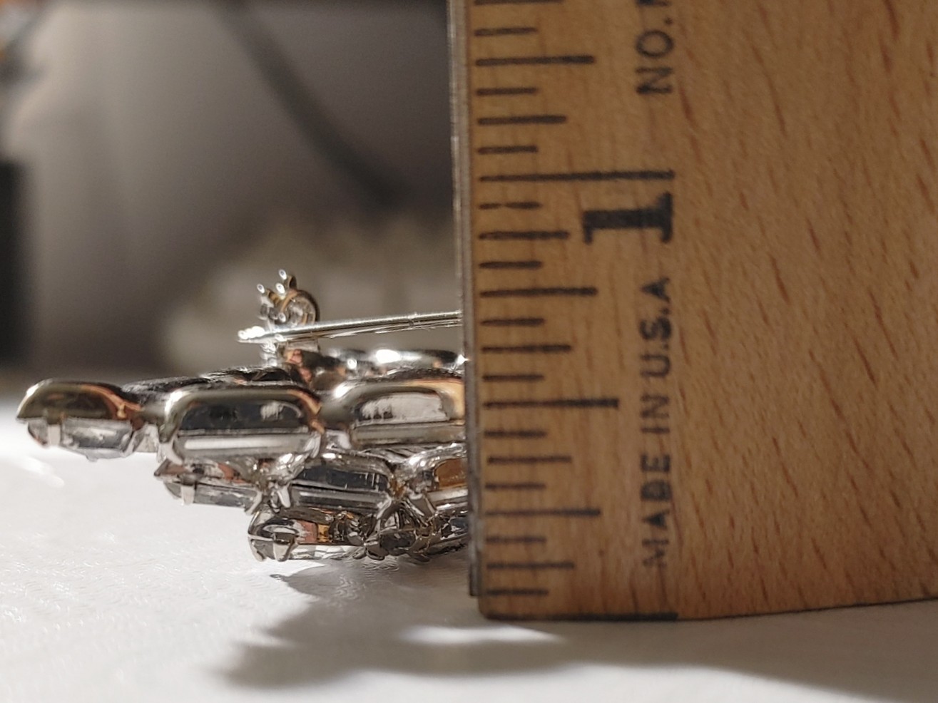 WEISS Signed Rhinestone Triangular Shaped brooch,… - image 12