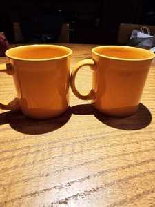 Set of 2 Fiestaware Fiesta Ware HLC TANGERINE Orange Ring Handle 12 Oz. Mugs  