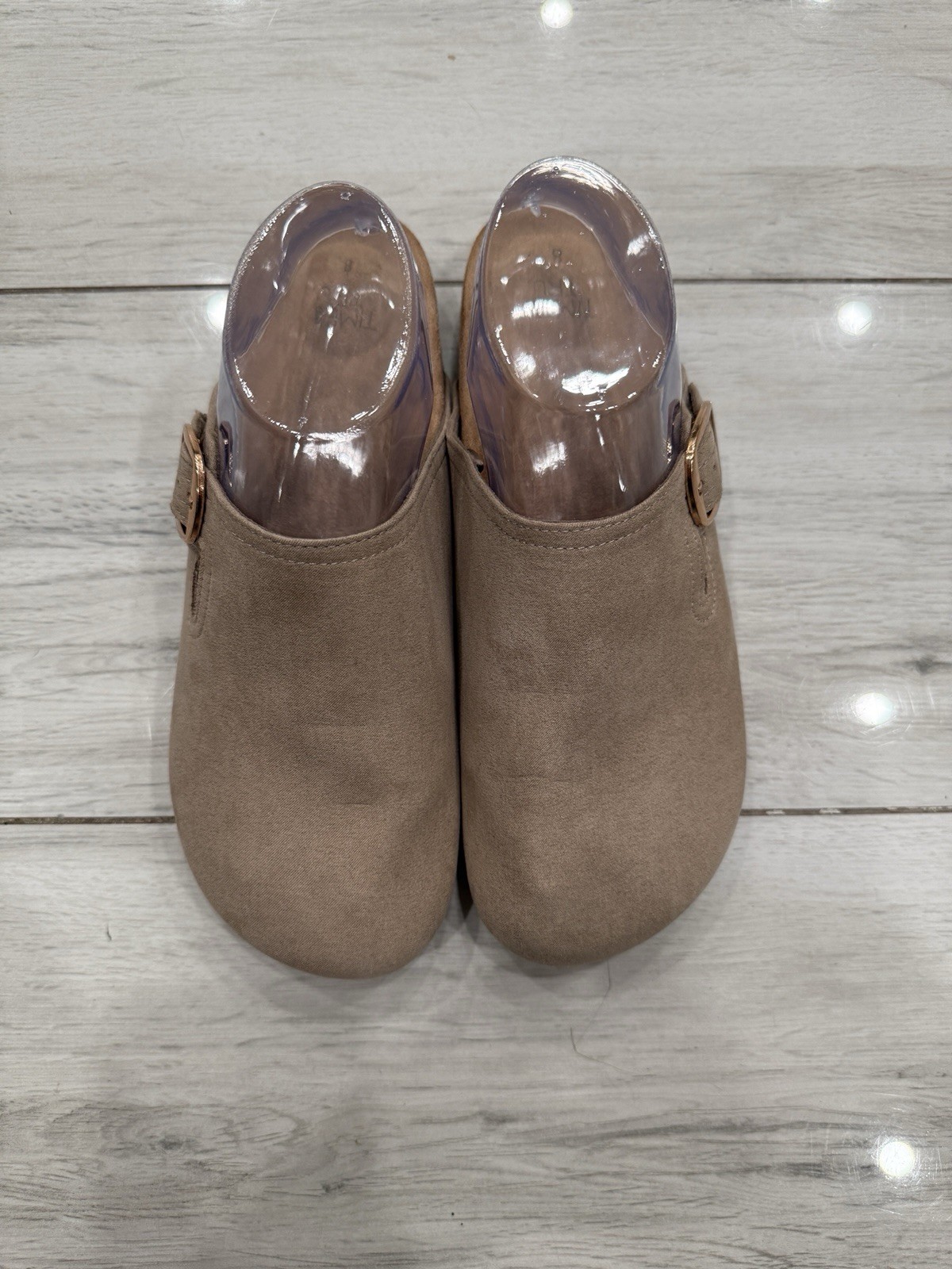 Time and Tru Women's LIGHT BROWN CLOGS. Never Used Size 8 NEW