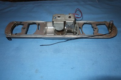 Lionel #2343 Santa Fe F3 Diesel Loco Dummy Unit Frame w/Relay & Battery Bracket