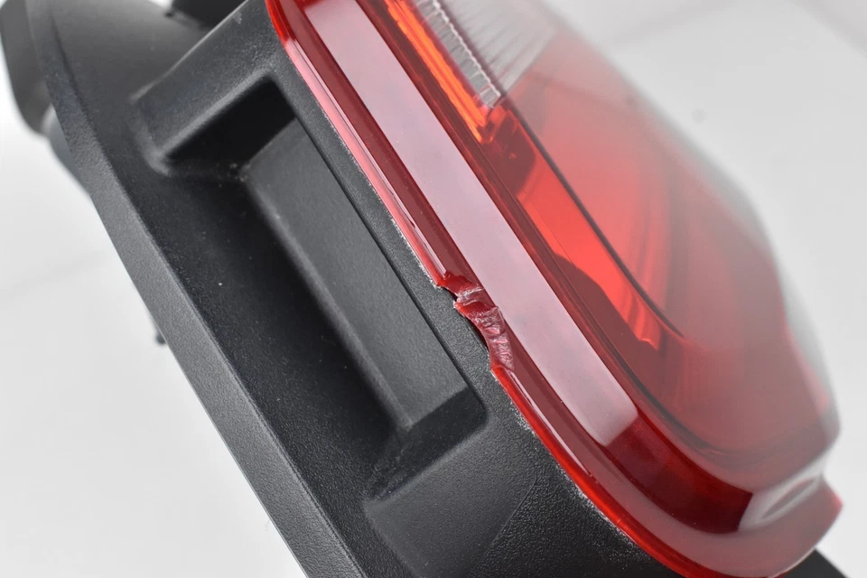 DEFECT 2014-2017 BMW 228i Passenger Side Right Outer Tail Light Lamp OEM - Image 3 of 4