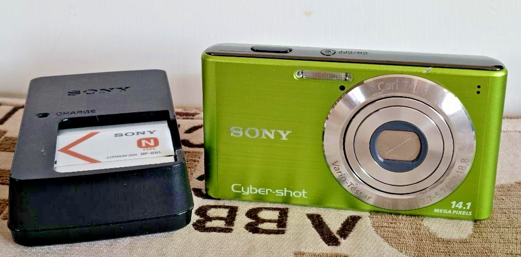 SONY Cyber-shot DSC-W530 本体　ジャンク SONY DSC-W530 Green Digital Camera Cyber Shot 14.1MP 4x Optical