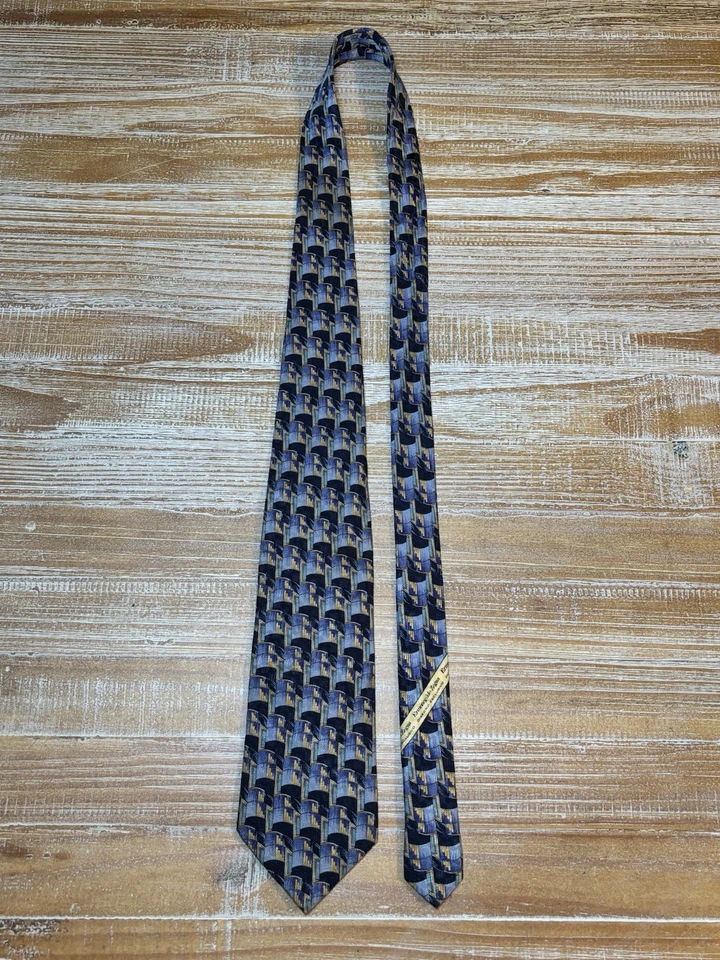 ERMENEGILDO ZEGNA Men's 100% Silk Necktie ITALY Luxury Geometric Blue/Gold 40” - Image 4 of 4