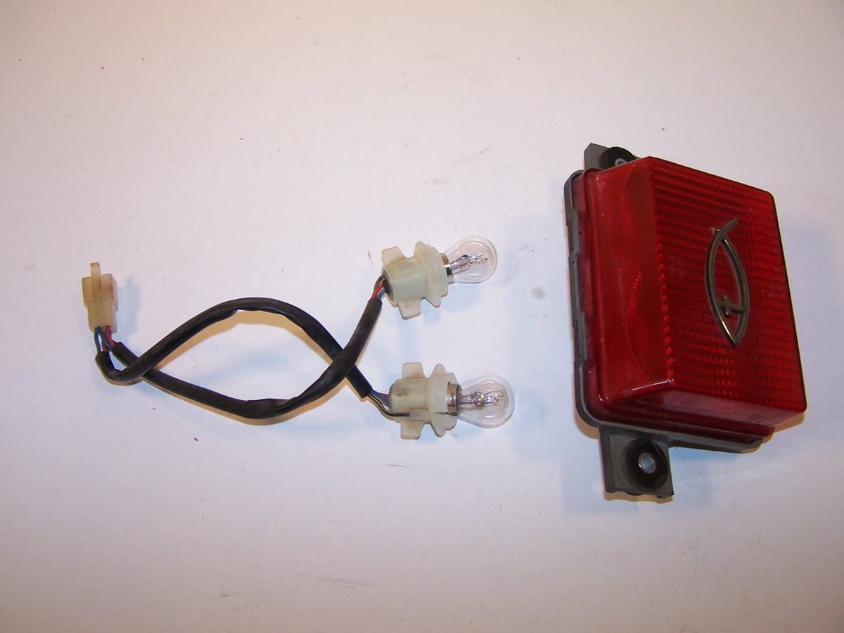 KAWASAKI ZX600 REAR TAIL LIGHT LAMP 23025-1166 ZX 600 NINJA