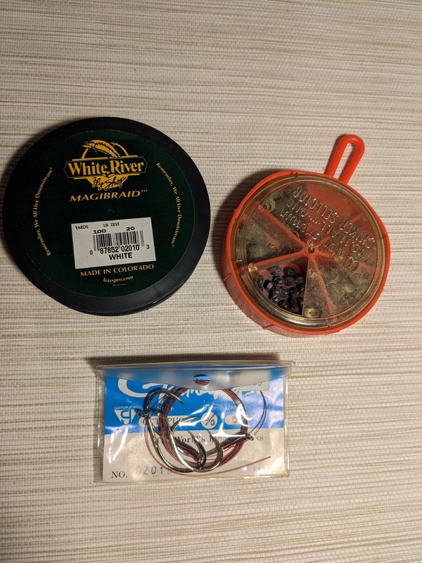 Vintage Fishing Tackle Box Items: Hooks: Sinkers: Line