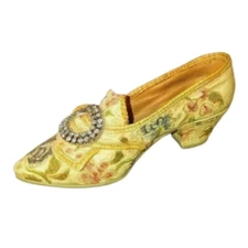 Afternoon Tea 25016 Just the Right Shoe Classic Willitts Galleries COA 1999