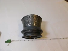 Hard White Metal bowl pot vintage 107 Middletown Plate Co. Quadruple vintage VTG