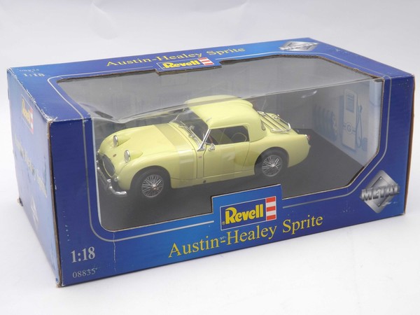 Revell 08835 - Austin Healey Sprite GrüN 1:18 In Ovp - Neu-image