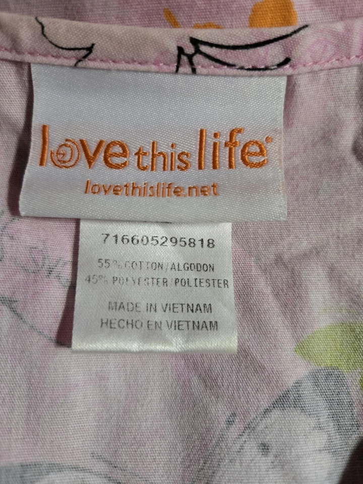 LOVE THIS LIFE Scrub Top size XL~Pink Butterfly/Peach Round-Neck-Chest 25"/L 27" - Image 3 of 4