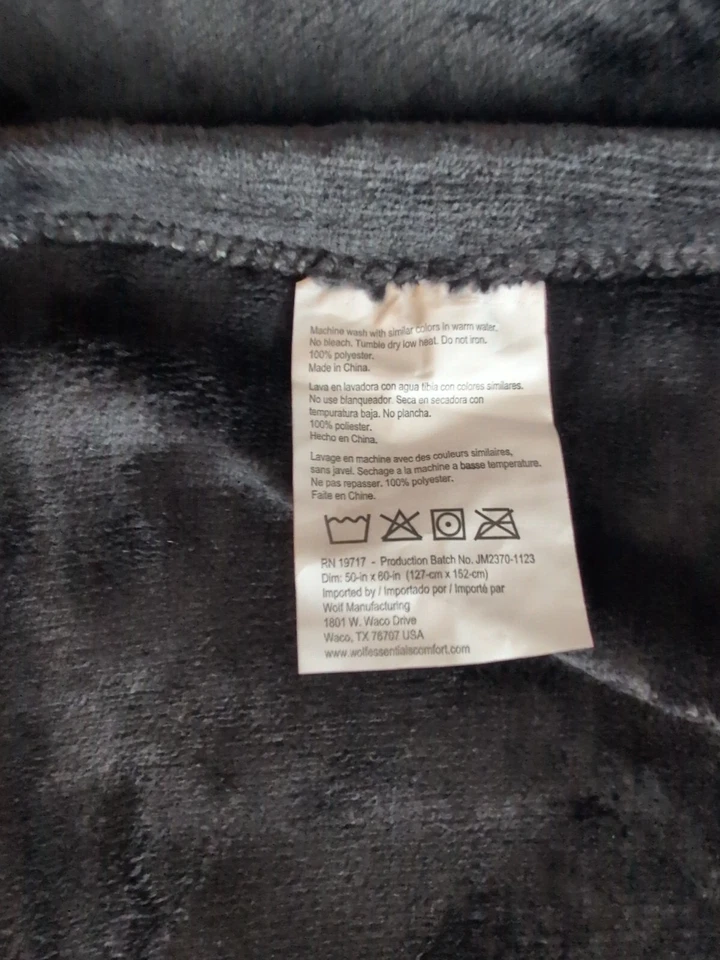 NEW NASA 100% Polyester Knit Fleece Blanket 50"x60" - Image 3 of 4