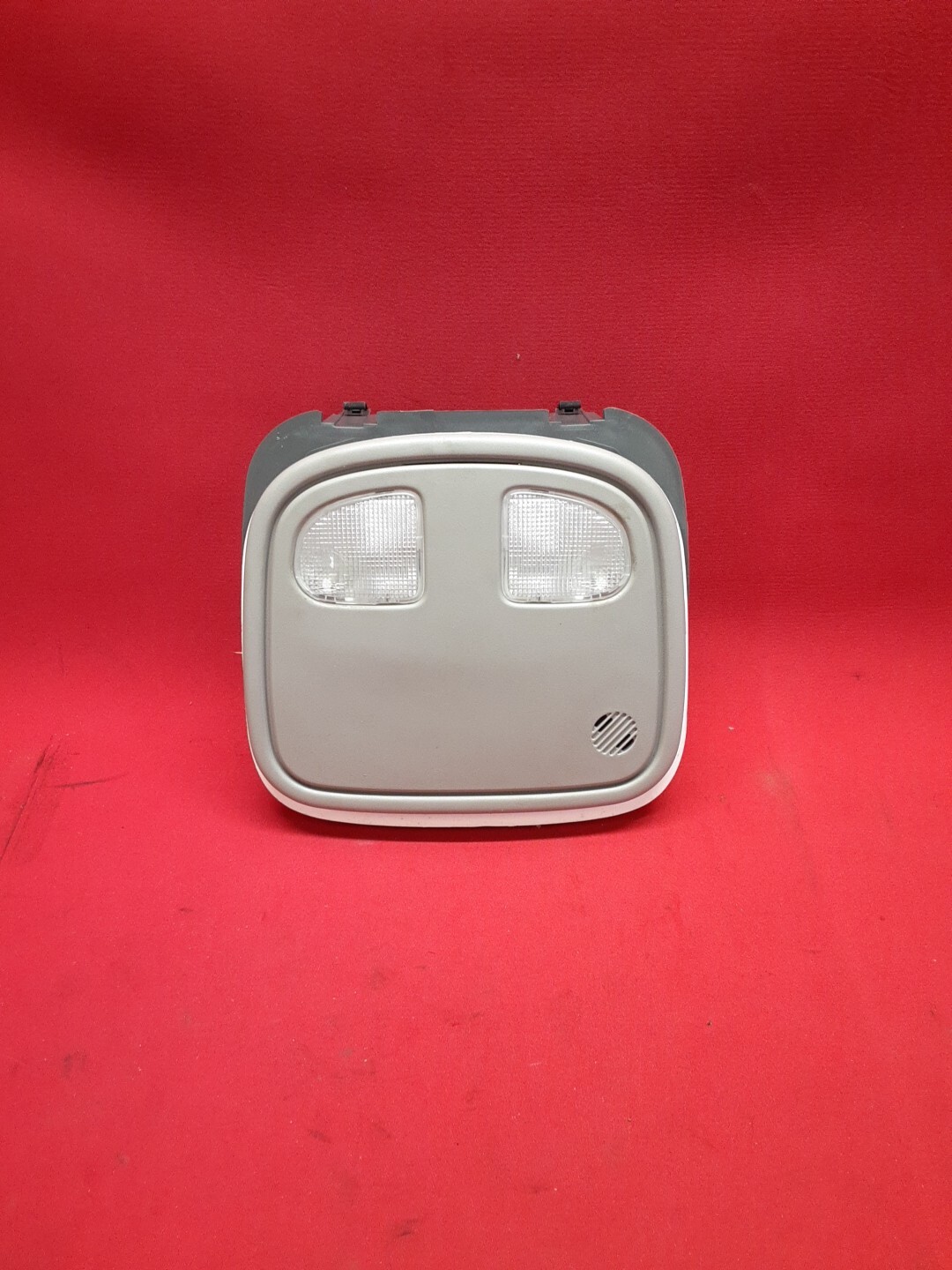 2007-2010 GM Pontiac G6 Overhead Console Dome Light 10358267