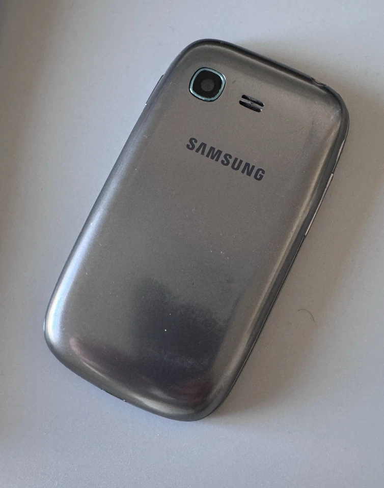 Cellulare Samsung GT-S5310 - Immagine 2 di 4