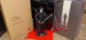 Hot Toys the Crow | eBay
