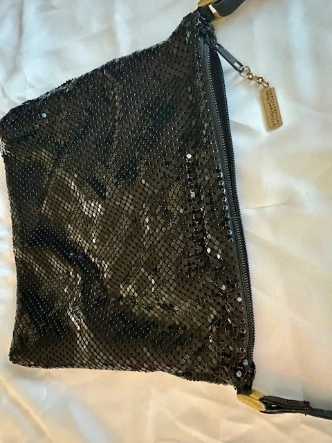 Bandolera ajustable vintage Whiting and Davis de malla metálica negra Foto 3 de 4