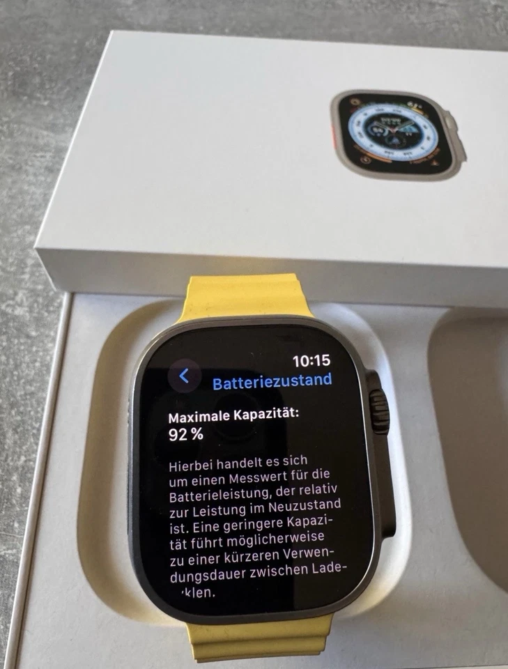 Apple Watch Ultra 2 49mm Titangehäuse GPS+LTE - Bild 2 von 4