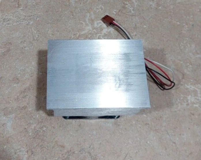 Gateway 980 Master Cooler Fan With Heatsink For Server Motherboard P/N: 8006265 - Image 3 of 3