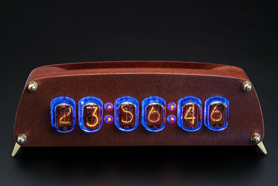 IN-12 Nixie Tubes Clock in a Painted Plywood Case Format 12/24H Temp F/C - Image 4 of 4