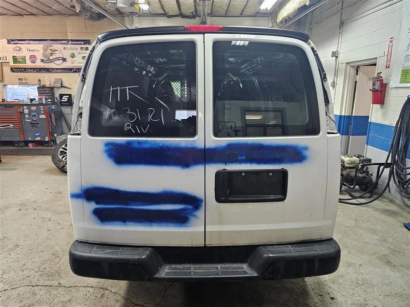 Condenser CHEVY EXPRESS 3500 - Изображение 2 из 4