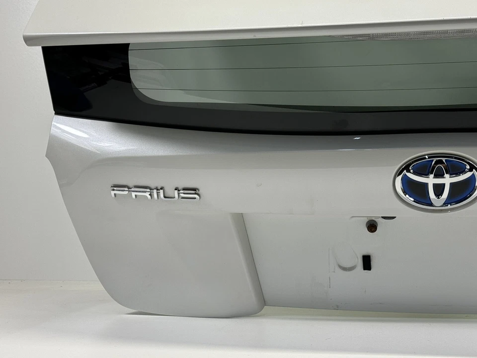 Toyota Prius 2016-2018 escotilla trasera maletero tapa puerta trasera puerta levadiza puerta trasera OEM Foto 3 de 4