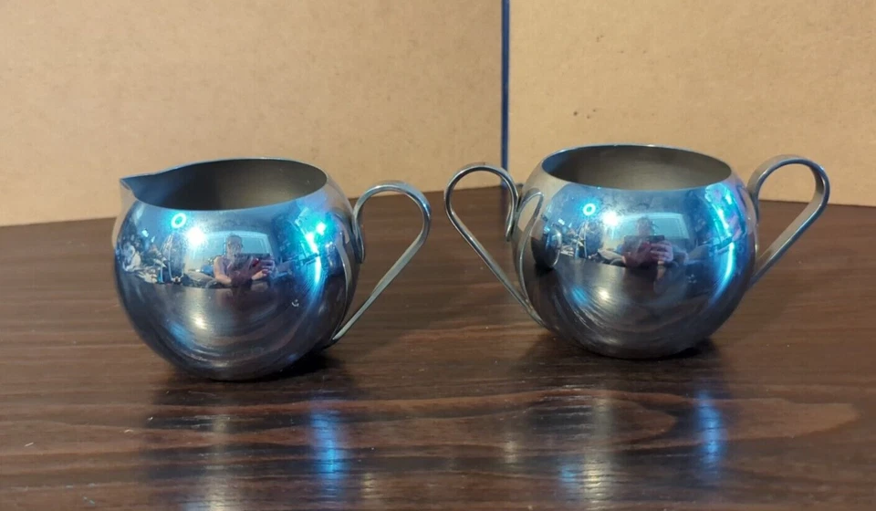 Juego de crema y azúcar con acabado cromado Revere, Art Deco, años 30, vintage con bandeja Foto 3 de 4