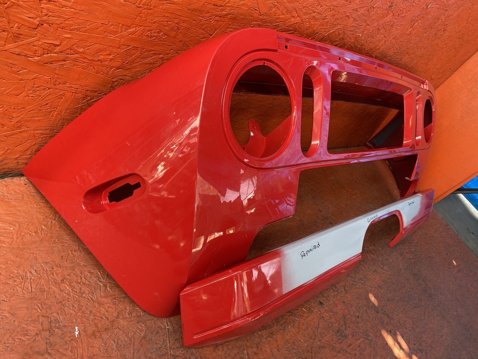 2004 - 2006 FORD GT REAR BUMPER COVER ASSEMBLY OEM 4G7V-17K835-AH 4G7V17F828-AC