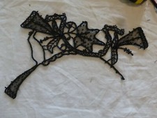 ancien motif tulle + perles de  jais de Paris verre noir passementerie ancienne