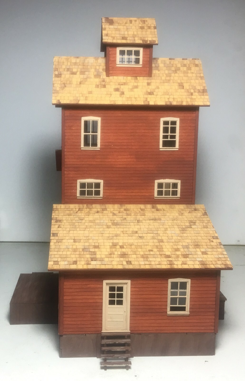 Picture 2 of 4