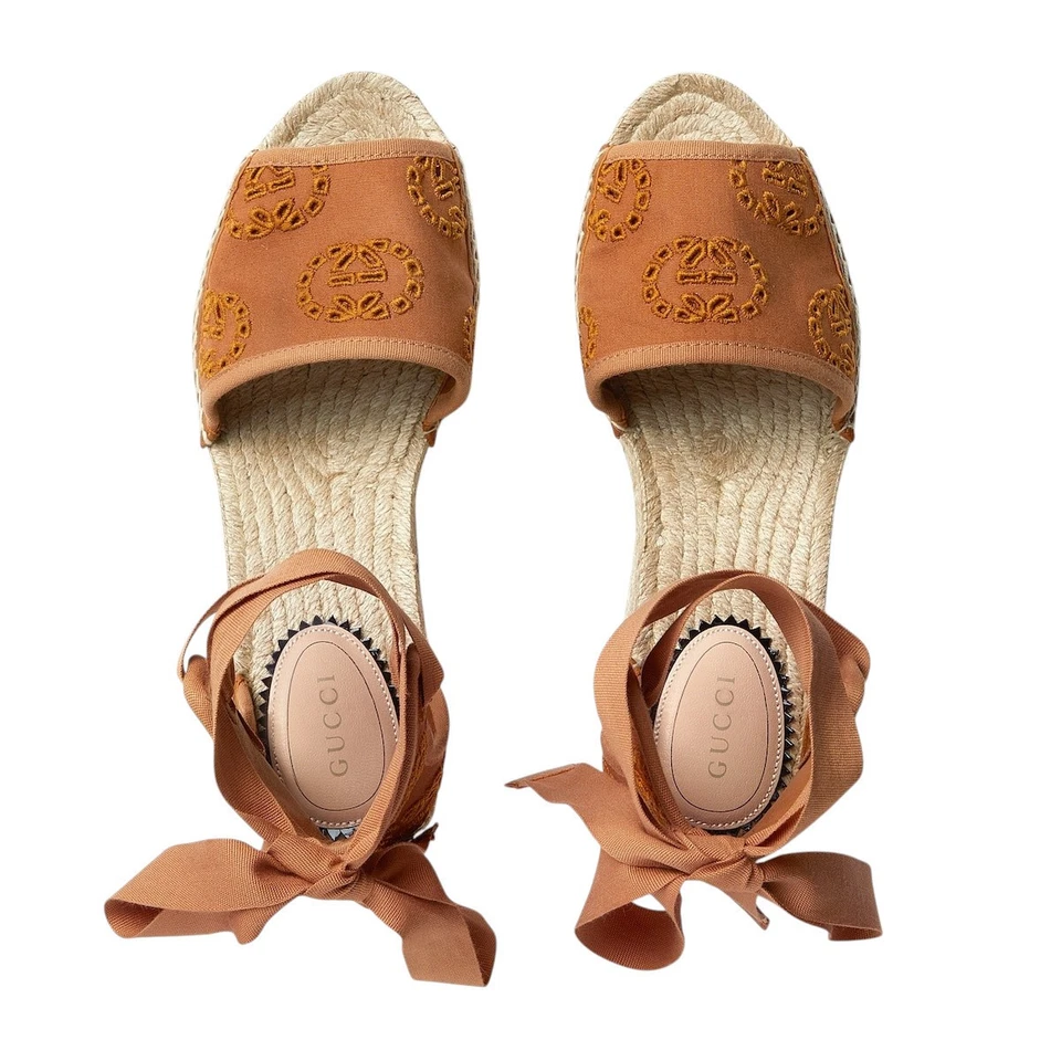 Auténticas alpargatas Gucci de lona entrelazadas G para mujer 771779 nuevas $1050 Foto 3 de 4