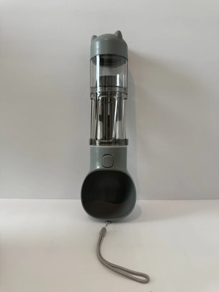 Dispensador portátil de agua y alimentos o bocadillos para mascotas 4 en 1 10 oz gris excelente 4 viajes  Foto 3 de 4