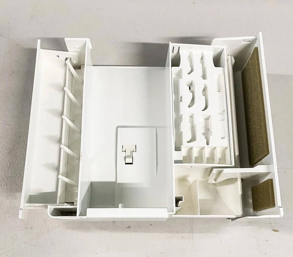 Brother Innov-is NX-2000 Computerized Sewing Machine ACCESSORY COMPARTMENT ONLY - Image 2 of 4