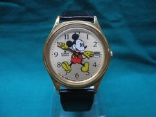 DISNEY MICKEY MOUSE W/ DATE WATCH - NEW BATTERY - WORKING - NEW BAND